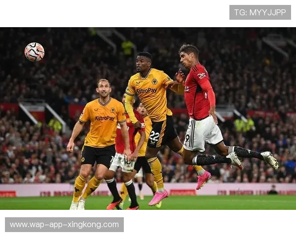 曼联的守护之战：门将引援与赞助危机背后的转会玄机