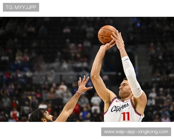 快船新援或回替补：新赛季的变数与机遇