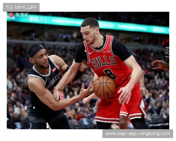 佛罗伦萨前场配合为胜利奠定基础